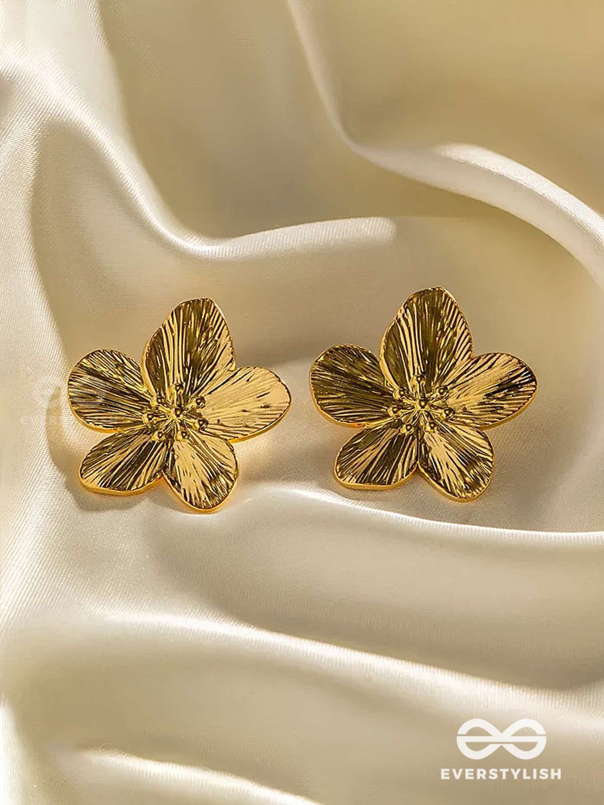 GOLDEN PETAL-  ELEGANT GOLD FLOWER STUDS