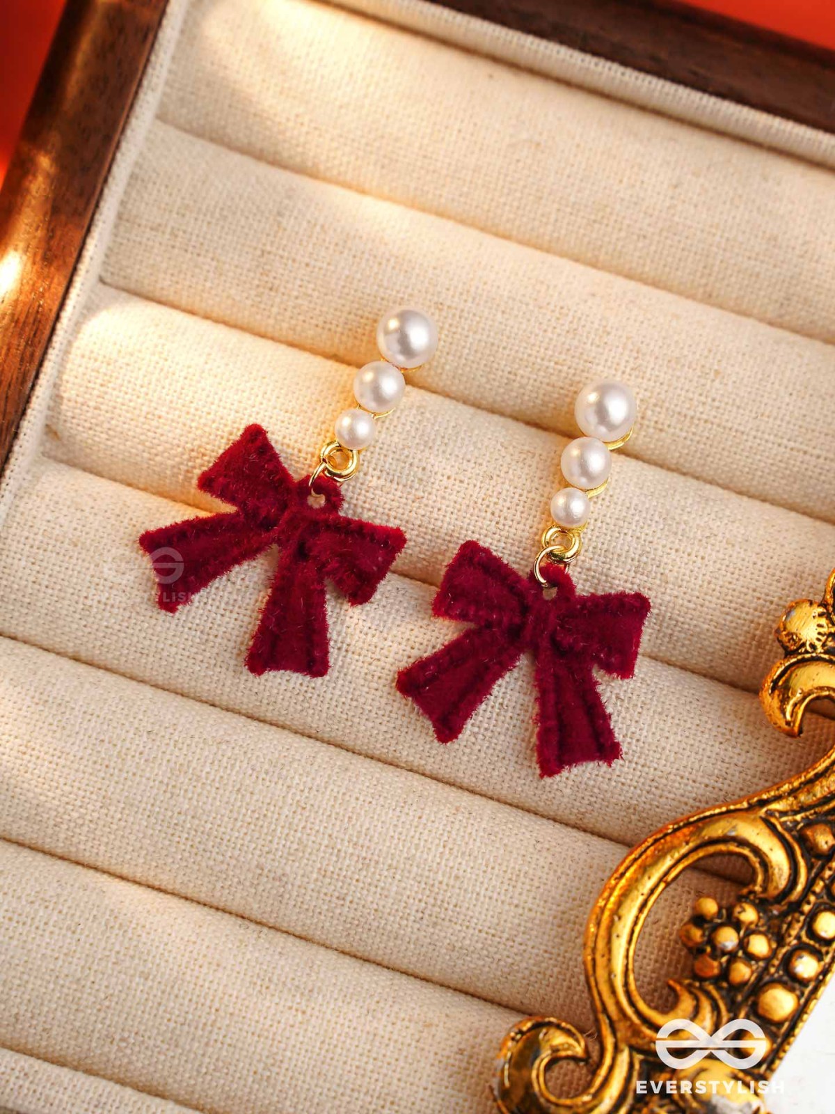 RUBY GRACE - TIMELESS RED BOW & PEARL EARRINGS