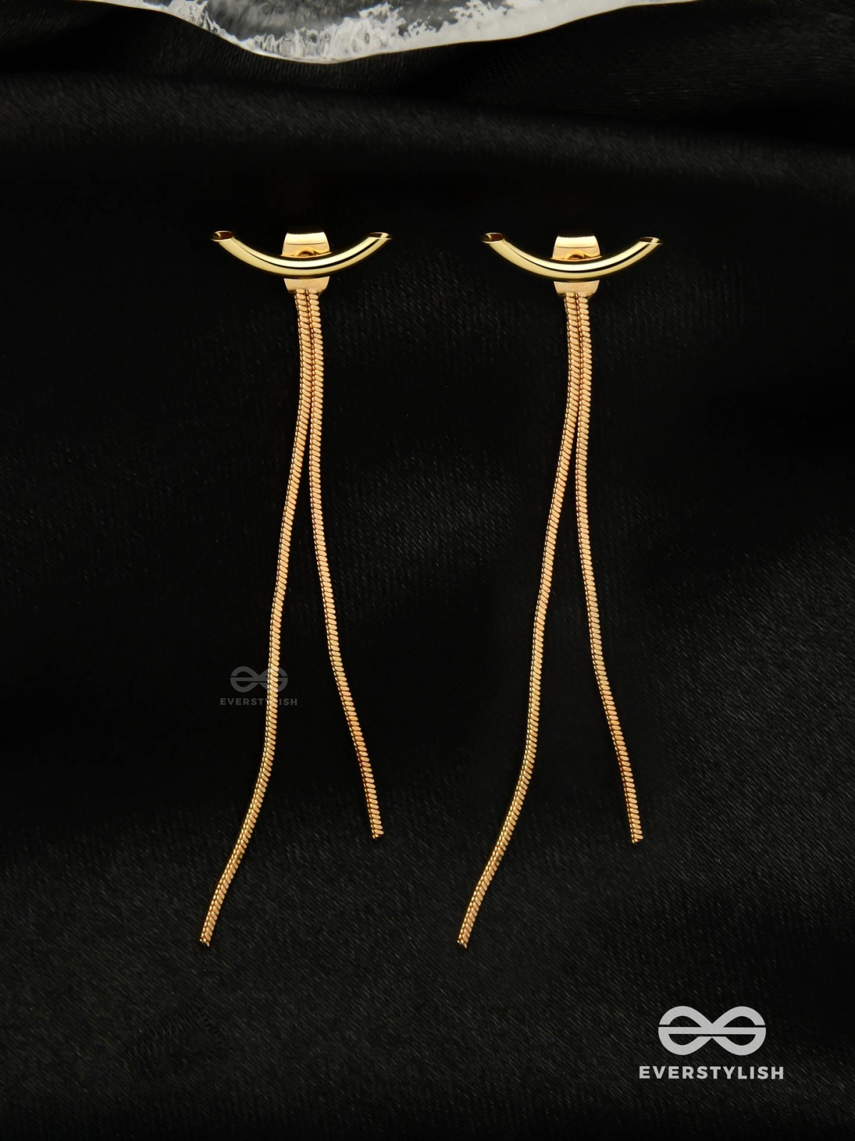 MIRAGE FLOW- SOPHISTICATED AND LUXURIOUS DROP EARRINGS