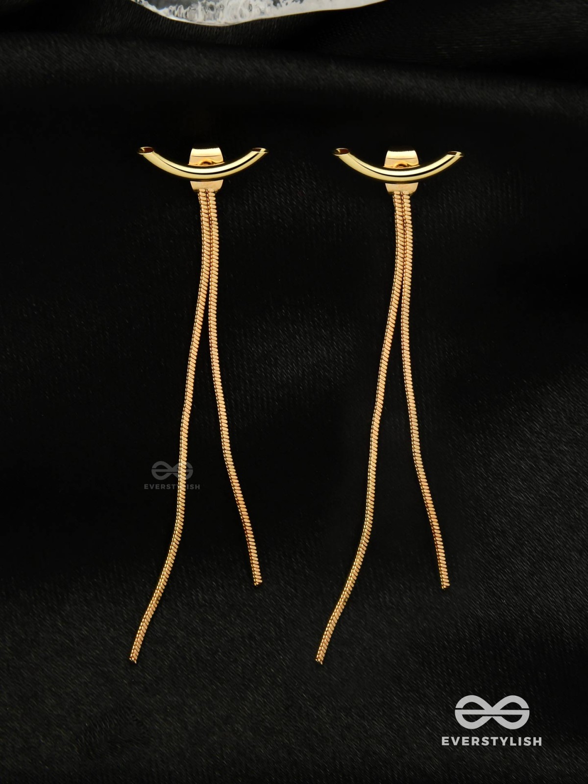 MIRAGE FLOW- SOPHISTICATED AND LUXURIOUS DROP EARRINGS