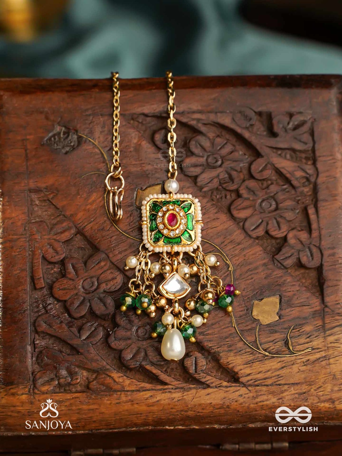 RANIRAGA - QUEEN’S MELODY- EXQUISITE KUNDAN MAANGTIKA WITH FLORAL ENAMEL WORK, BEADS AND PEARLS