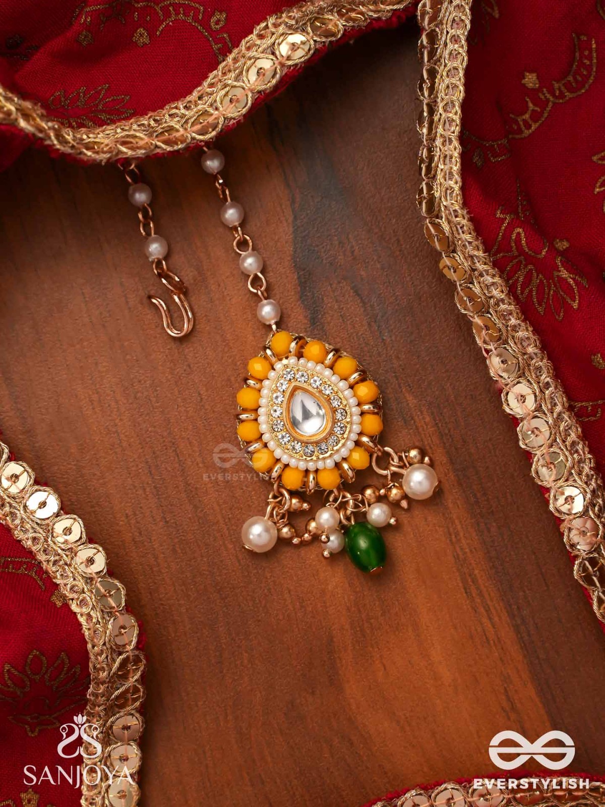 KANAKSHOBHA - GOLDEN GRACE- TRADITIONAL KUNDAN MAANGTIKA WITH BEADS AND PEARLS