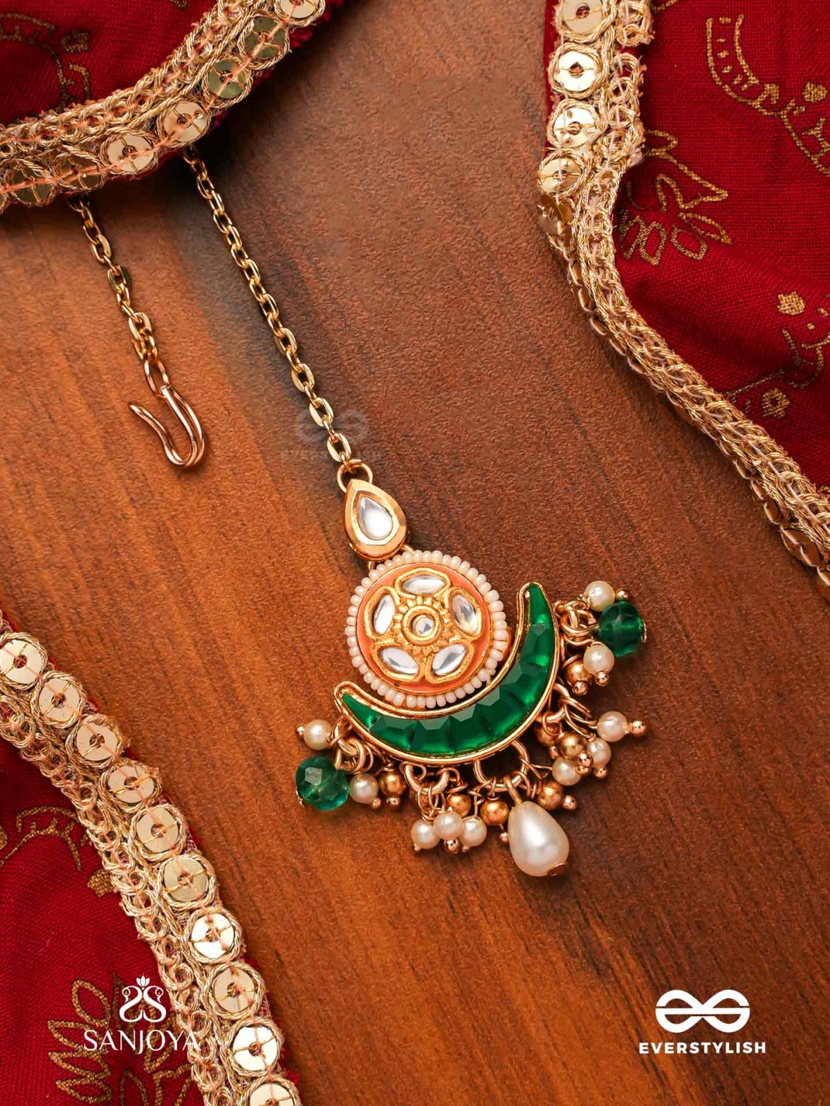 SOMALEKHA - MOON’S TRACE- MODERN YET TRADITIONAL KUNDAN MAANGTIKA WITH LUSTROUS PEARLS AND BEADS
