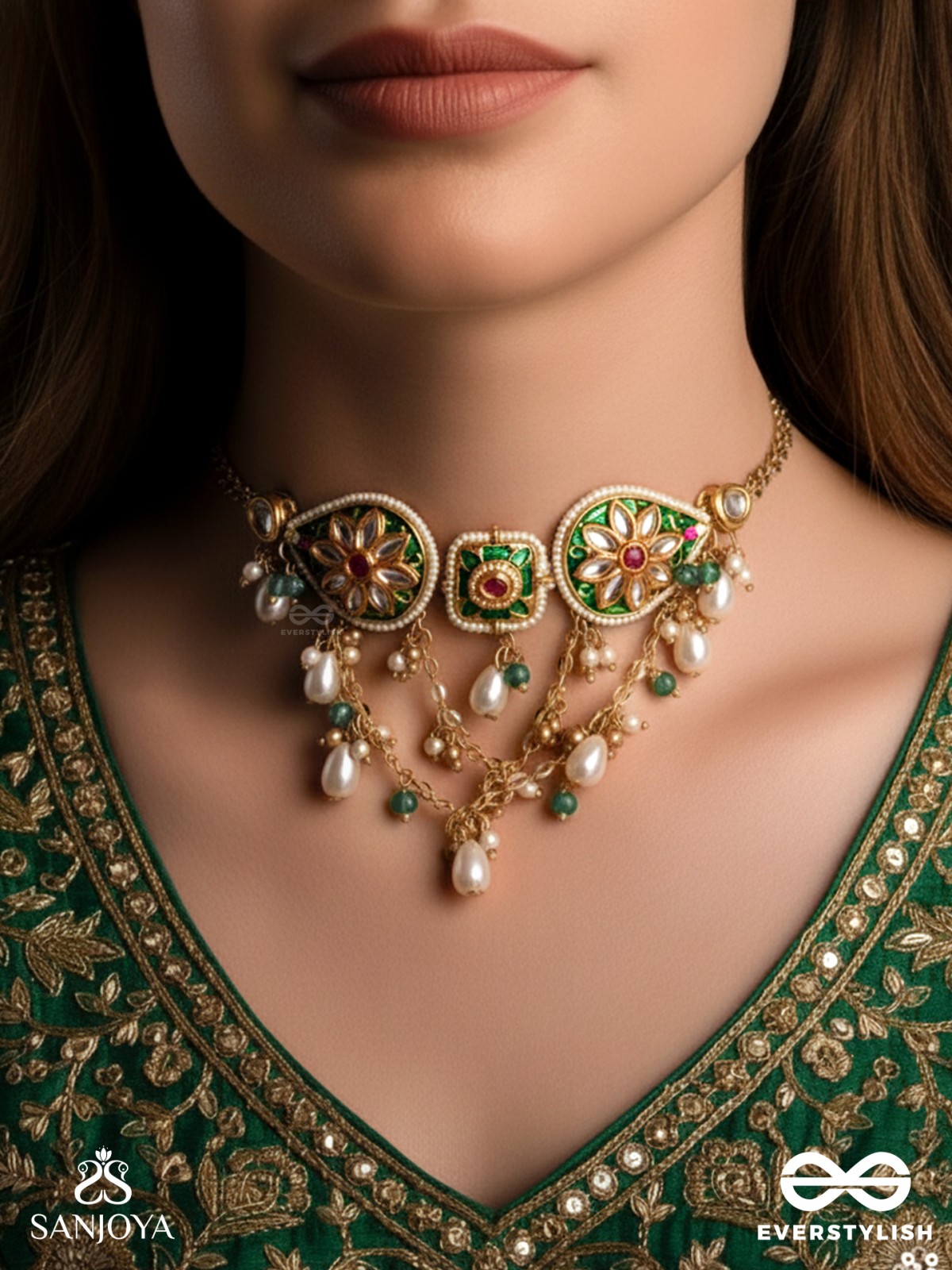 VANDEVI - GODDESS OF THE FOREST-  GRACEFUL KUNDAN NECKLACE WITH BEADS, DAINTY CHAINS AND PEARL DROPS