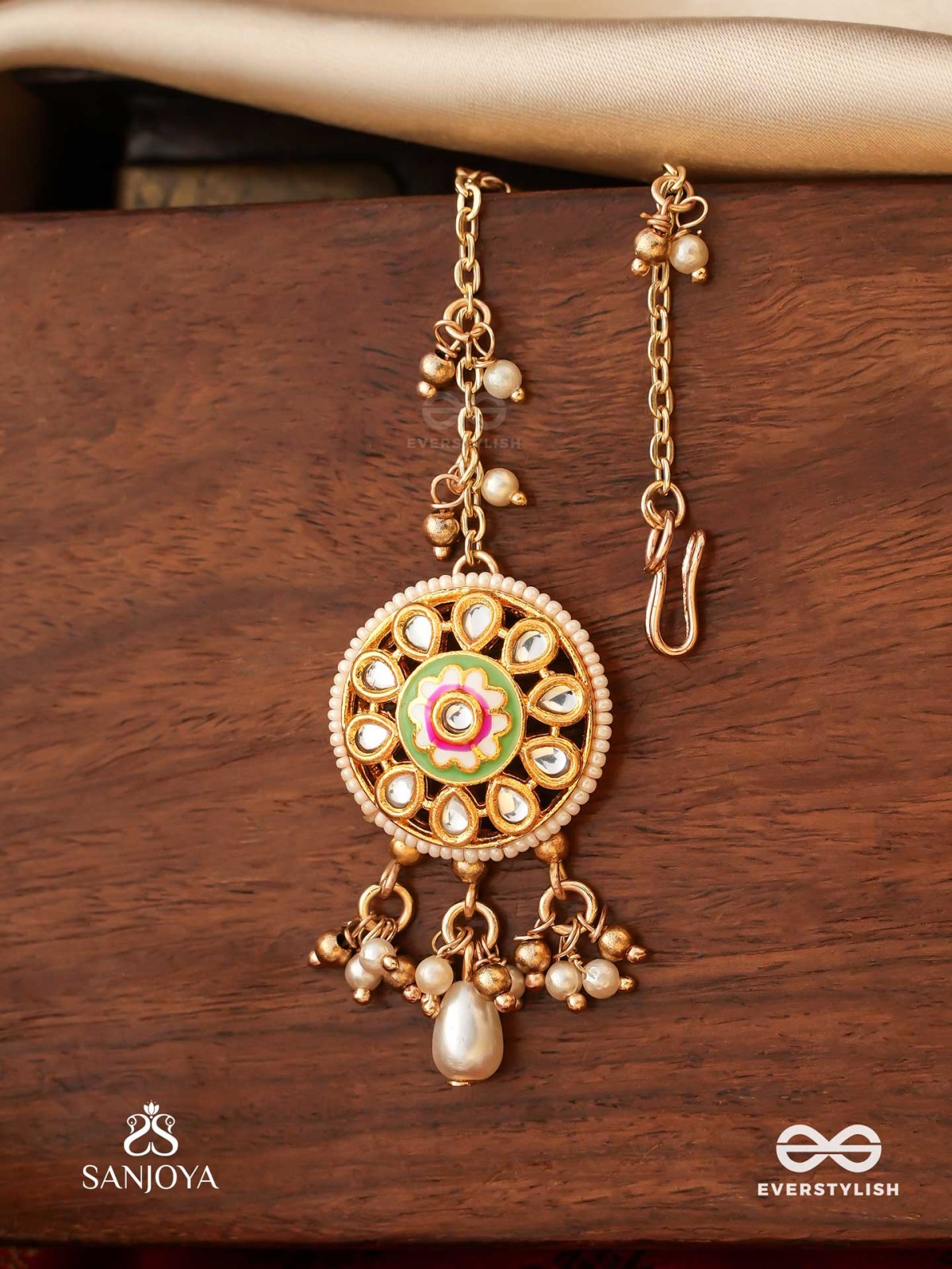 TARUNIMA - FRESHNESS- SIMPLE GRACEFUL MAANGTIKA WITH GEMSTONES, KUNDAN AND PEARLS
