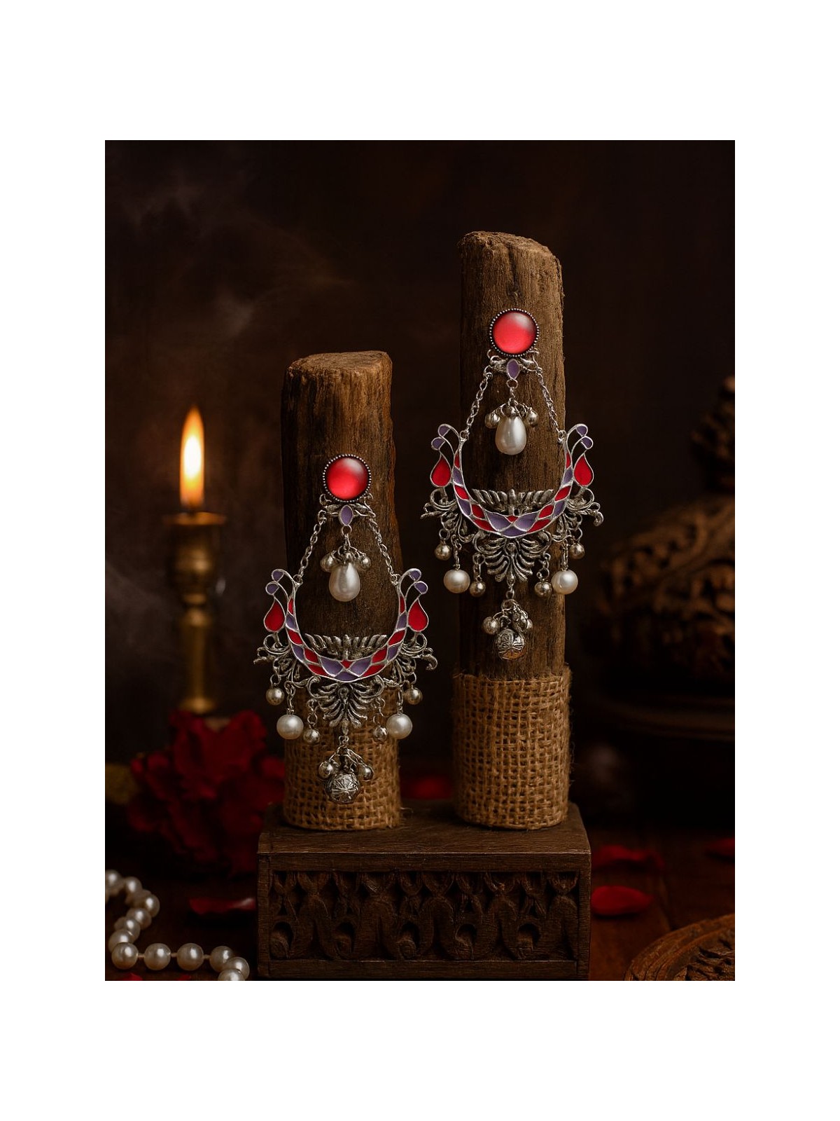 VINTAGE FLAIR – DETAILED OXIDISED EARRINGS