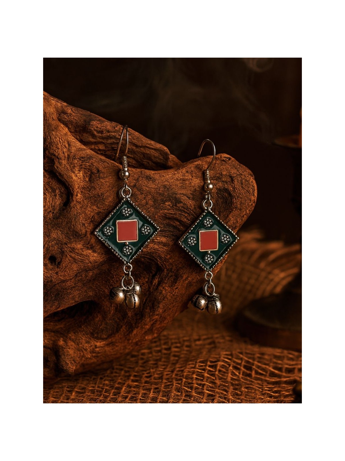 KITE POP - GEOMETRIC OXIDISED EARRING