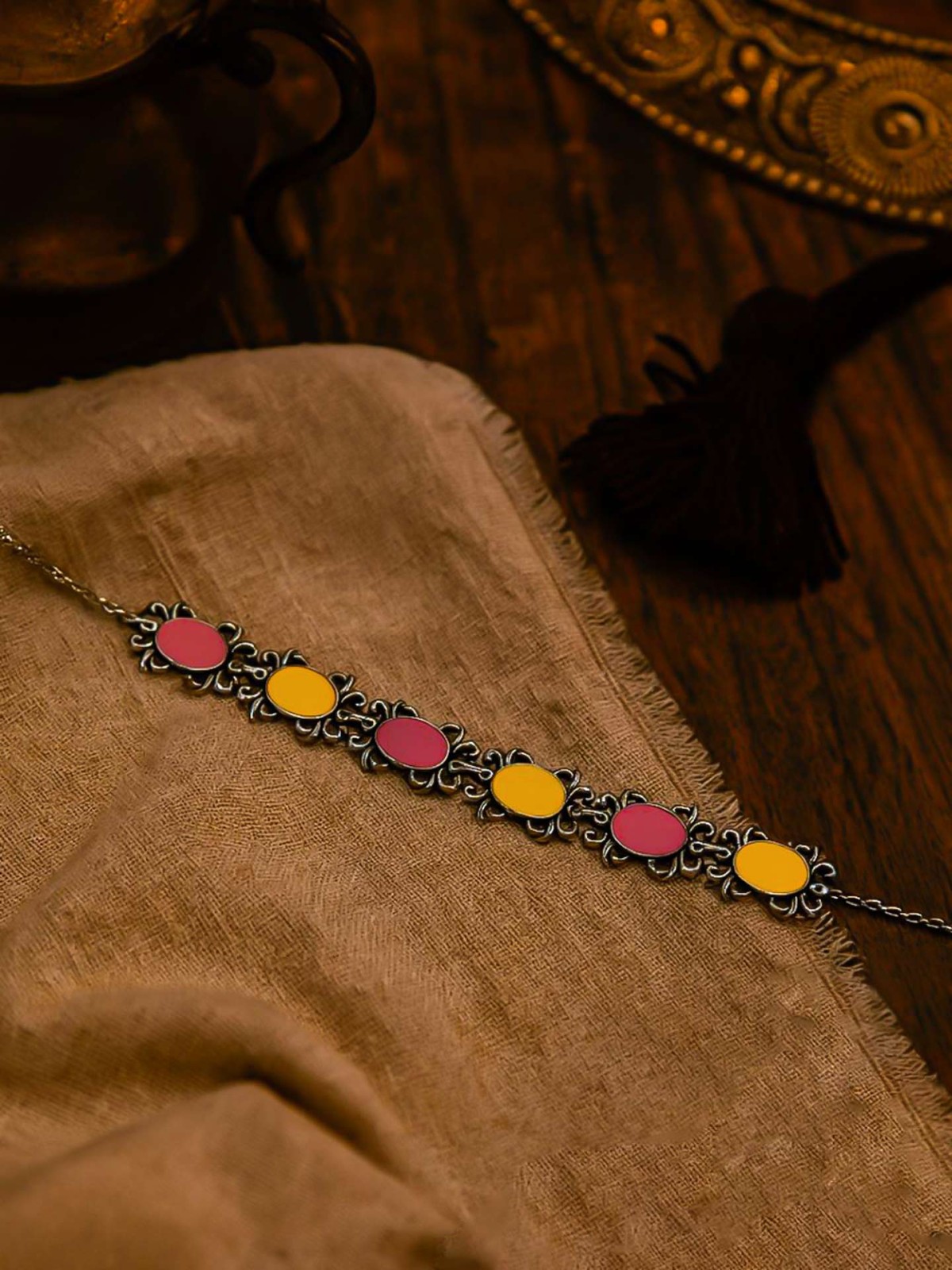 POP FUSION – BRIGHT ENAMELLED OXIDISED CHOKER