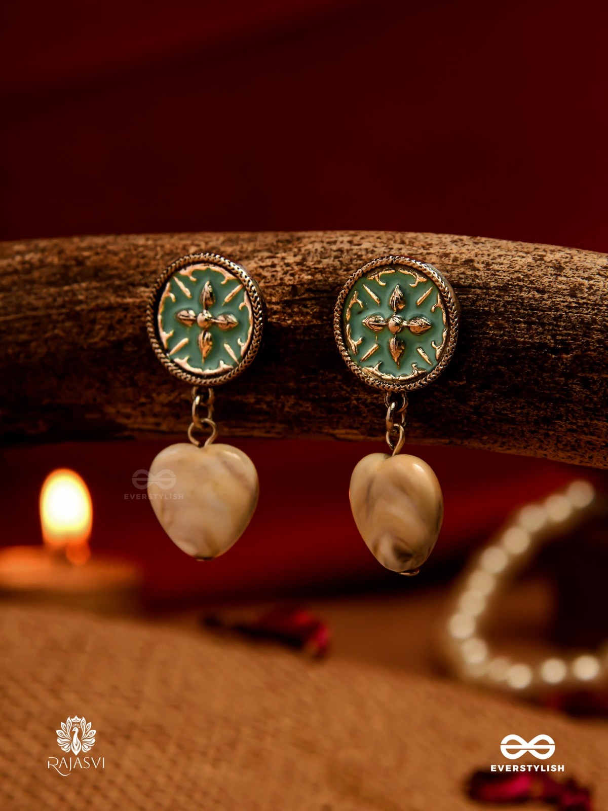 MOSS HEART - GREEN ENAMEL STUD EARRINGS
