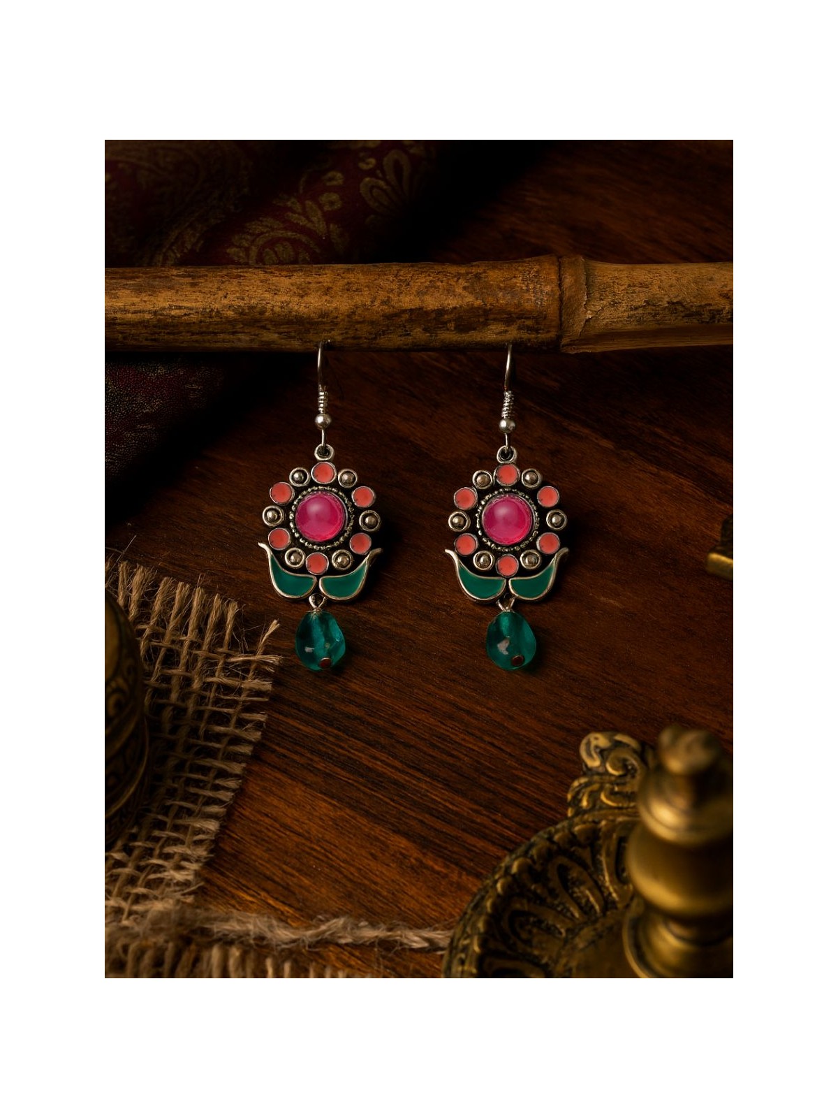 BLOOM BURST – RED ENAMEL FLOWER EARRING