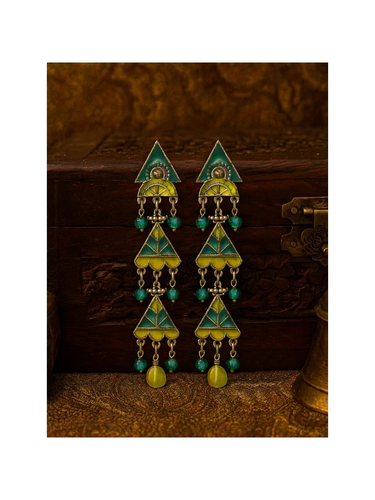 LIME LOOP - TRIANGLE ENAMEL EARRINGS