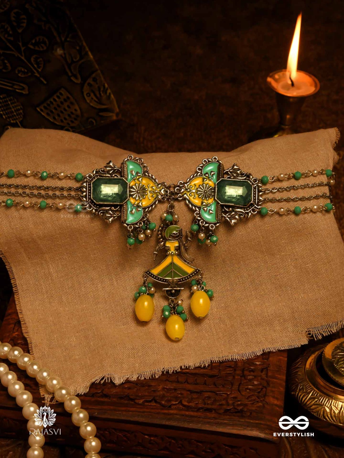 TROPIC TWINES  –  GREEN GEM MULTILAYERED NECKLACE