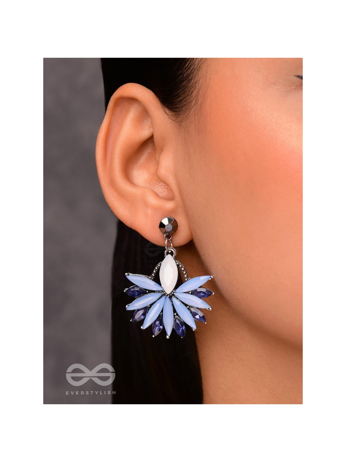 Flower Power Scintillating Blue Earrings