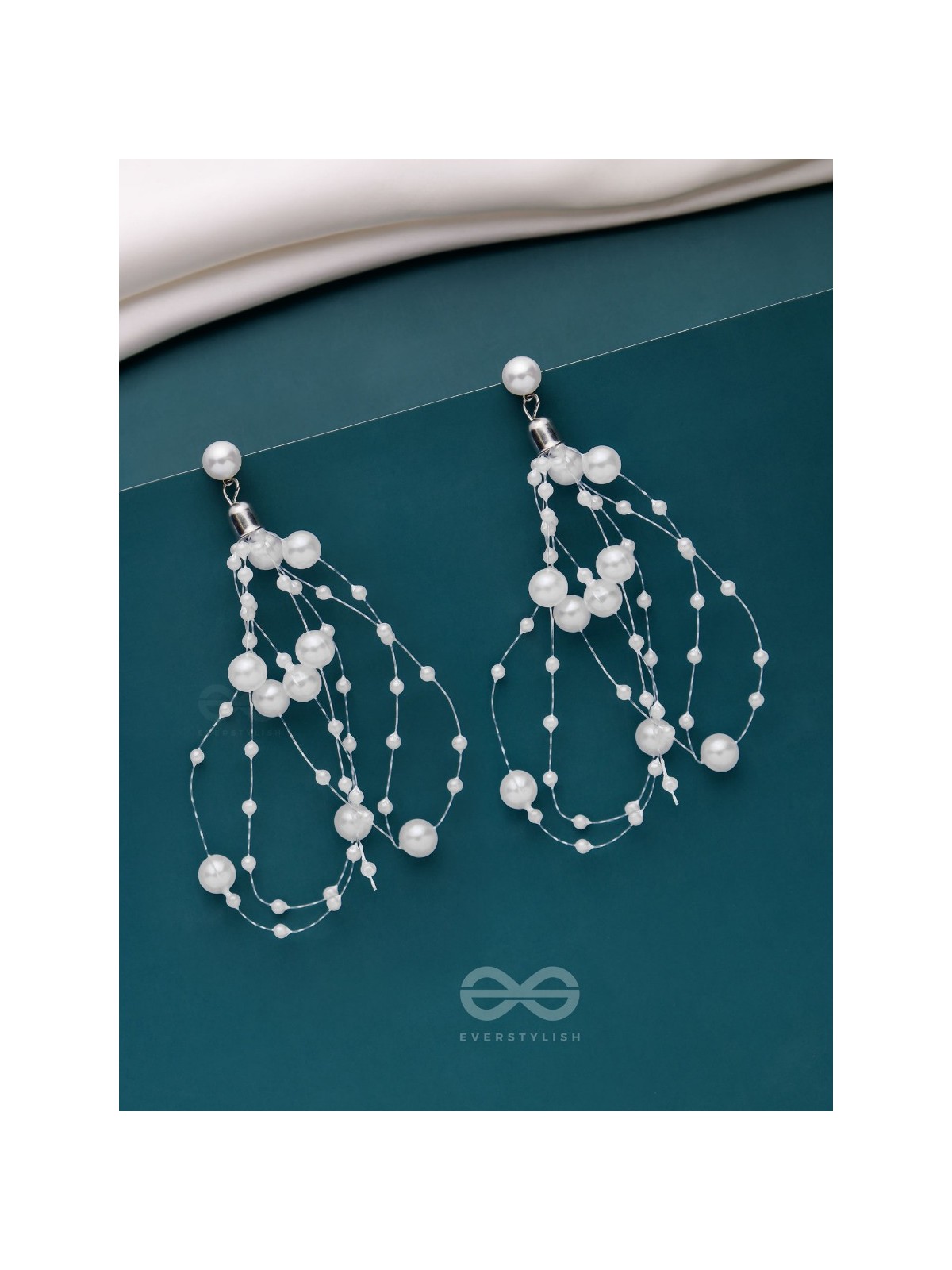 Precious Pearls of Snow Dangling Earrings