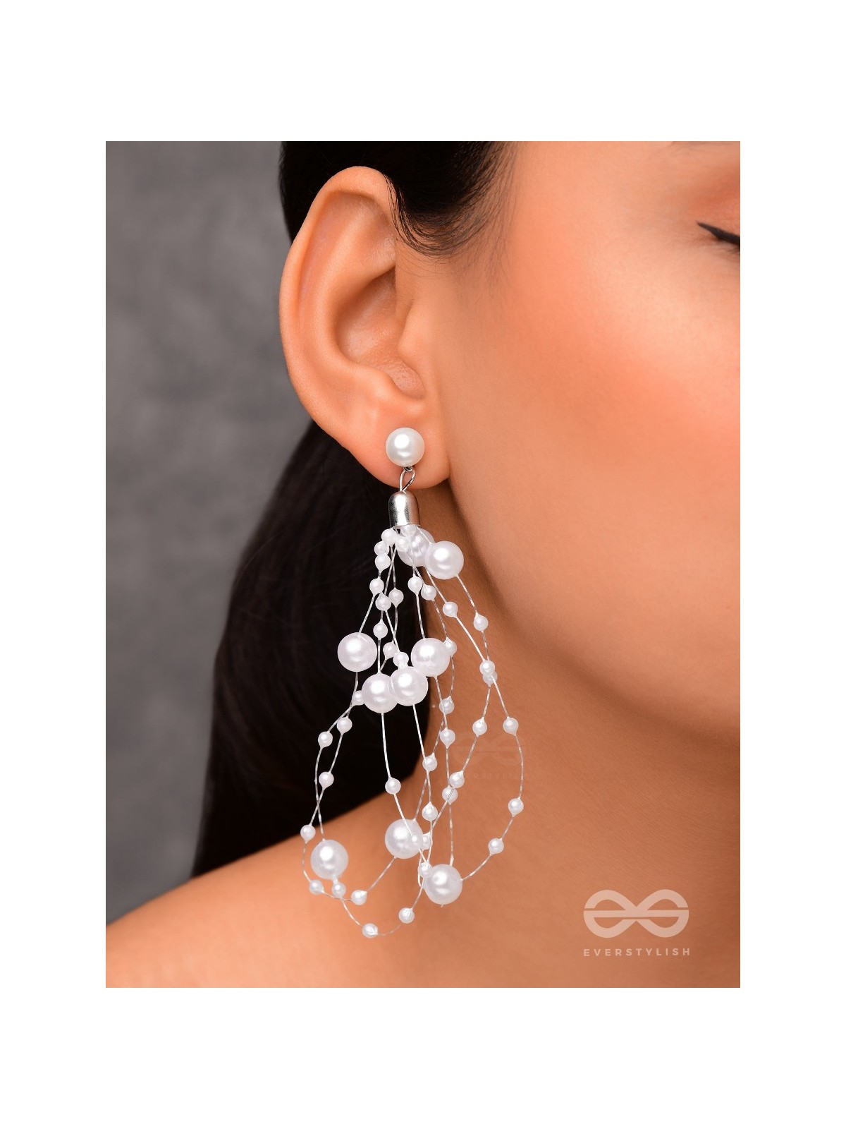 Precious Pearls of Snow Dangling Earrings