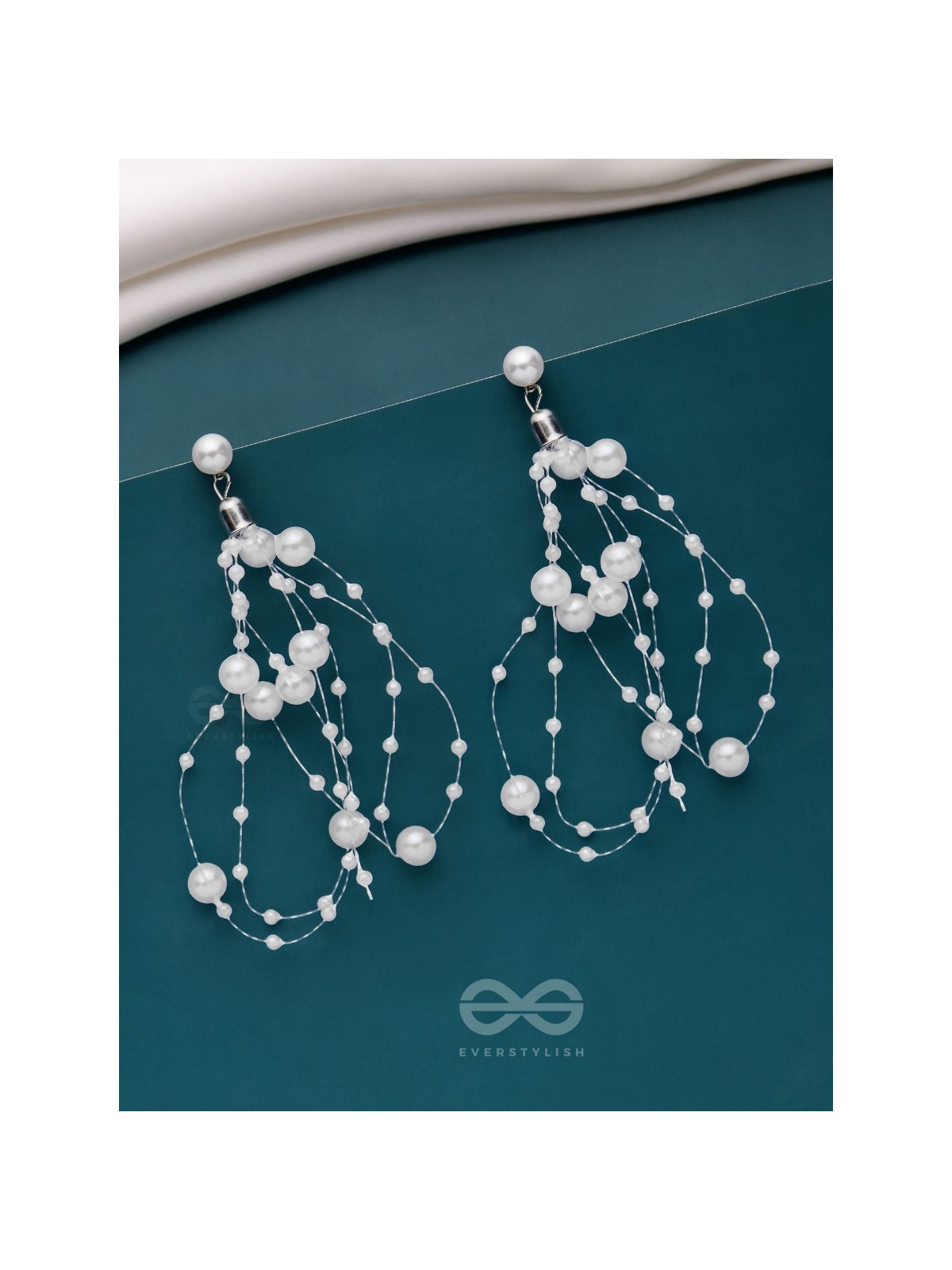 Precious Pearls of Snow Dangling Earrings