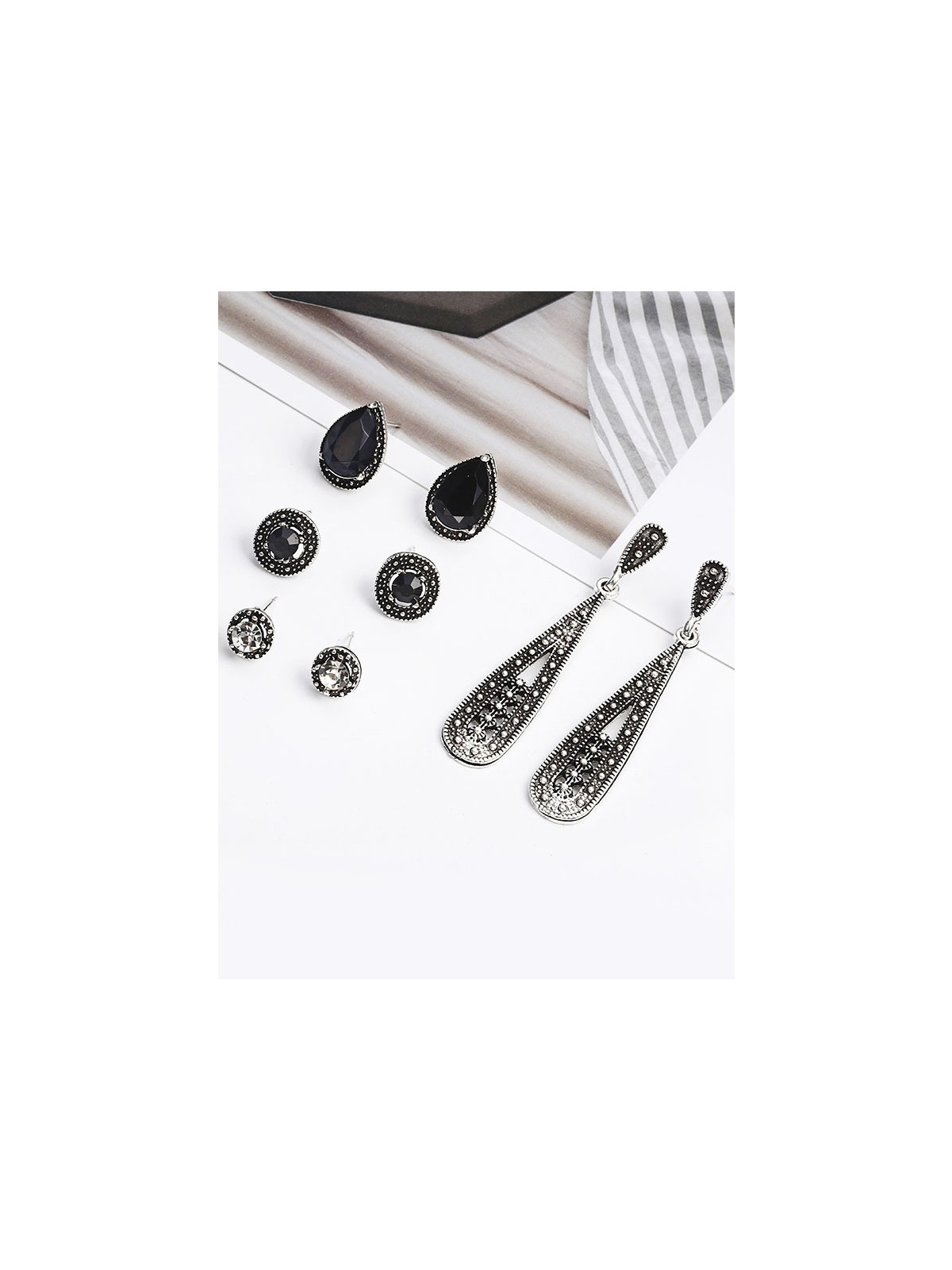 Delightful Dark Set of 4 Stud Earrings