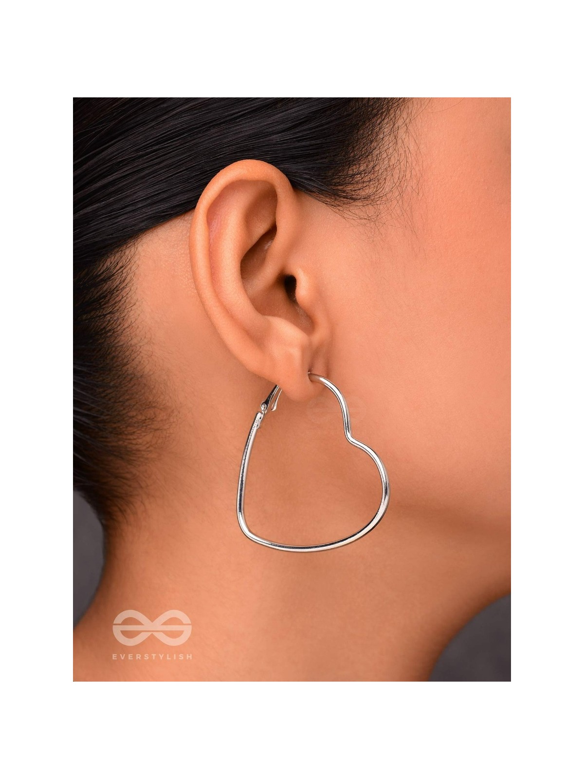 Love Me Like I do - Trendy Heart Hoops- Silver