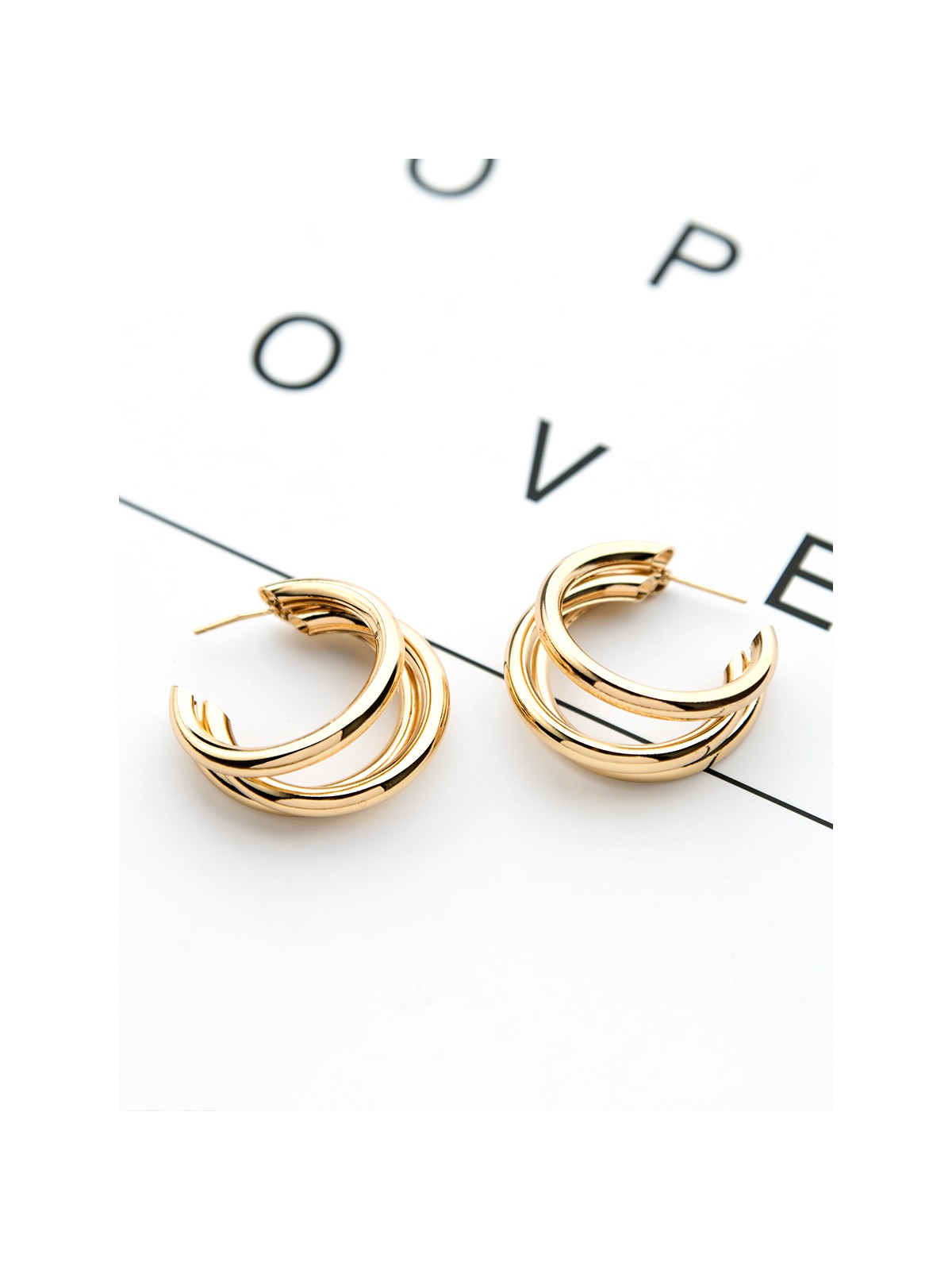 The Elegant Statement Makers - Golden Stud Earrings