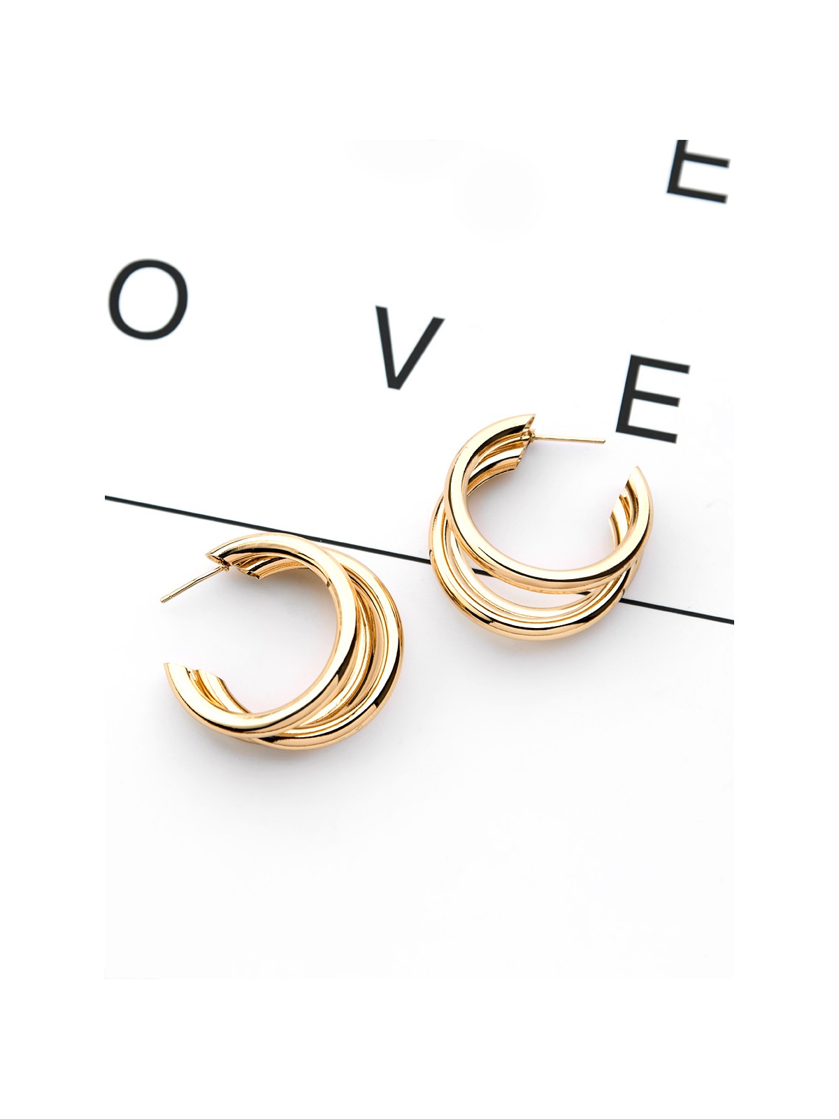 The Elegant Statement Makers - Golden Stud Earrings