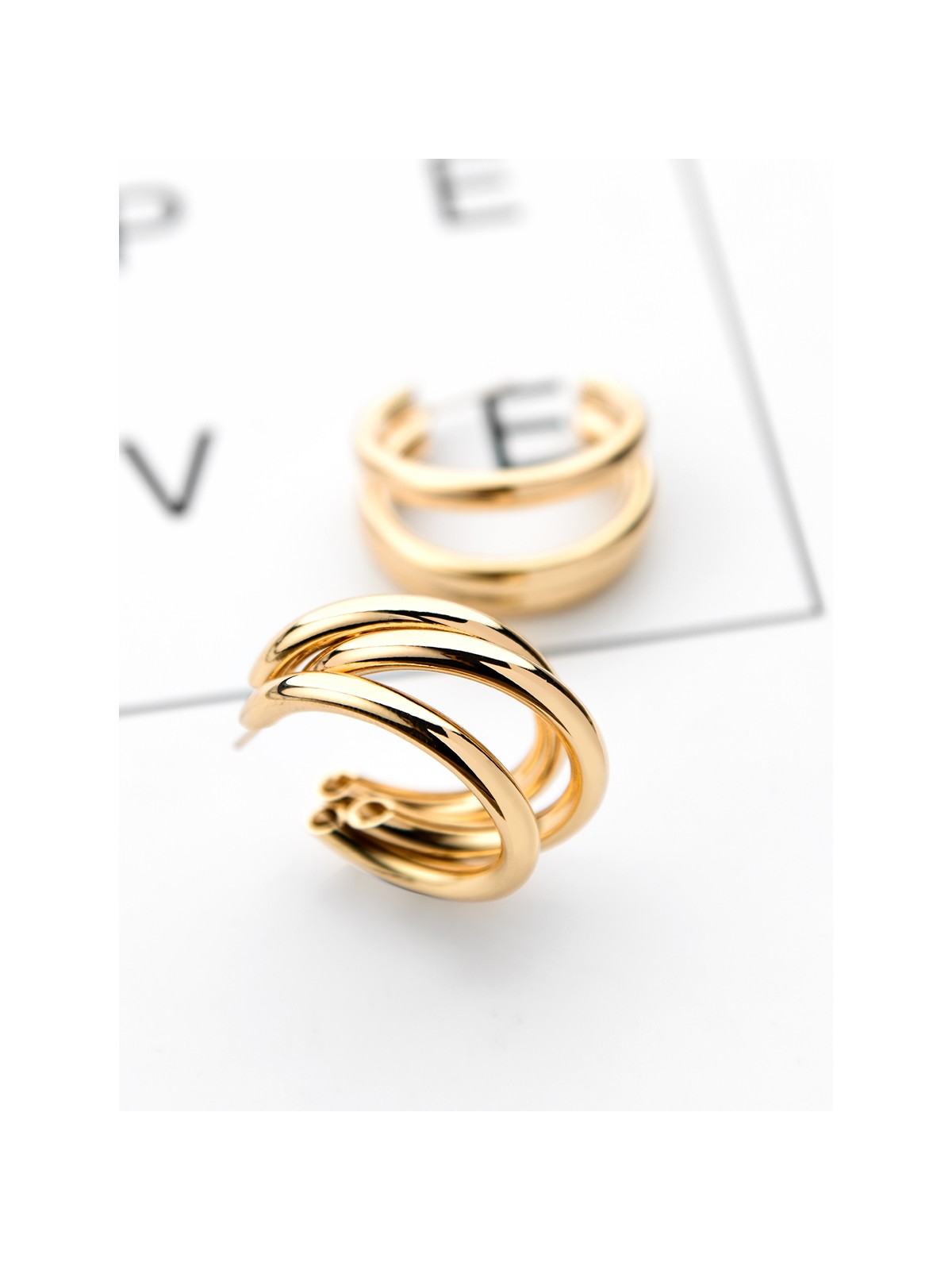 The Elegant Statement Makers - Golden Stud Earrings