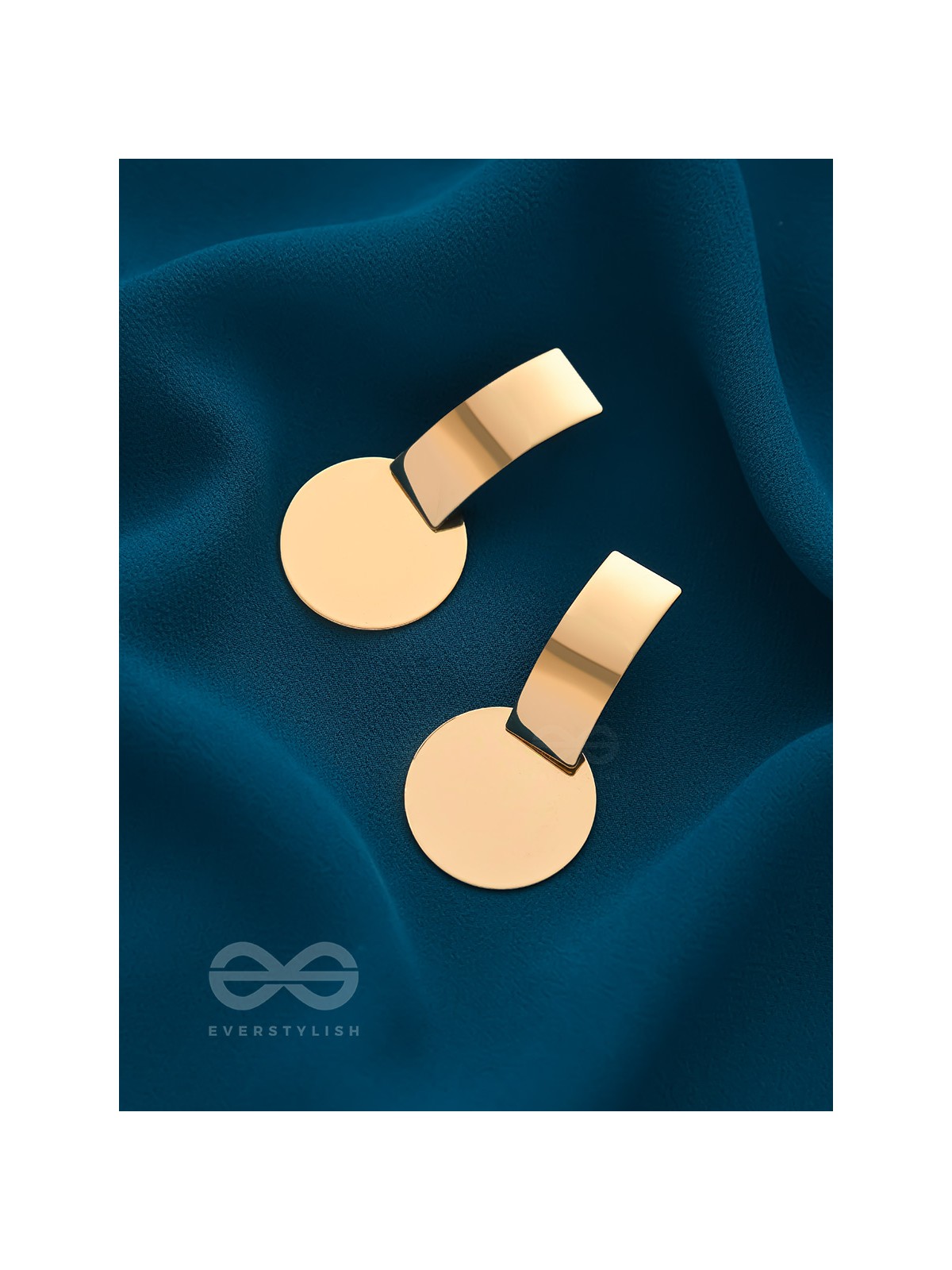 The Chic Geometry (Golden) - Golden Statement Earrings