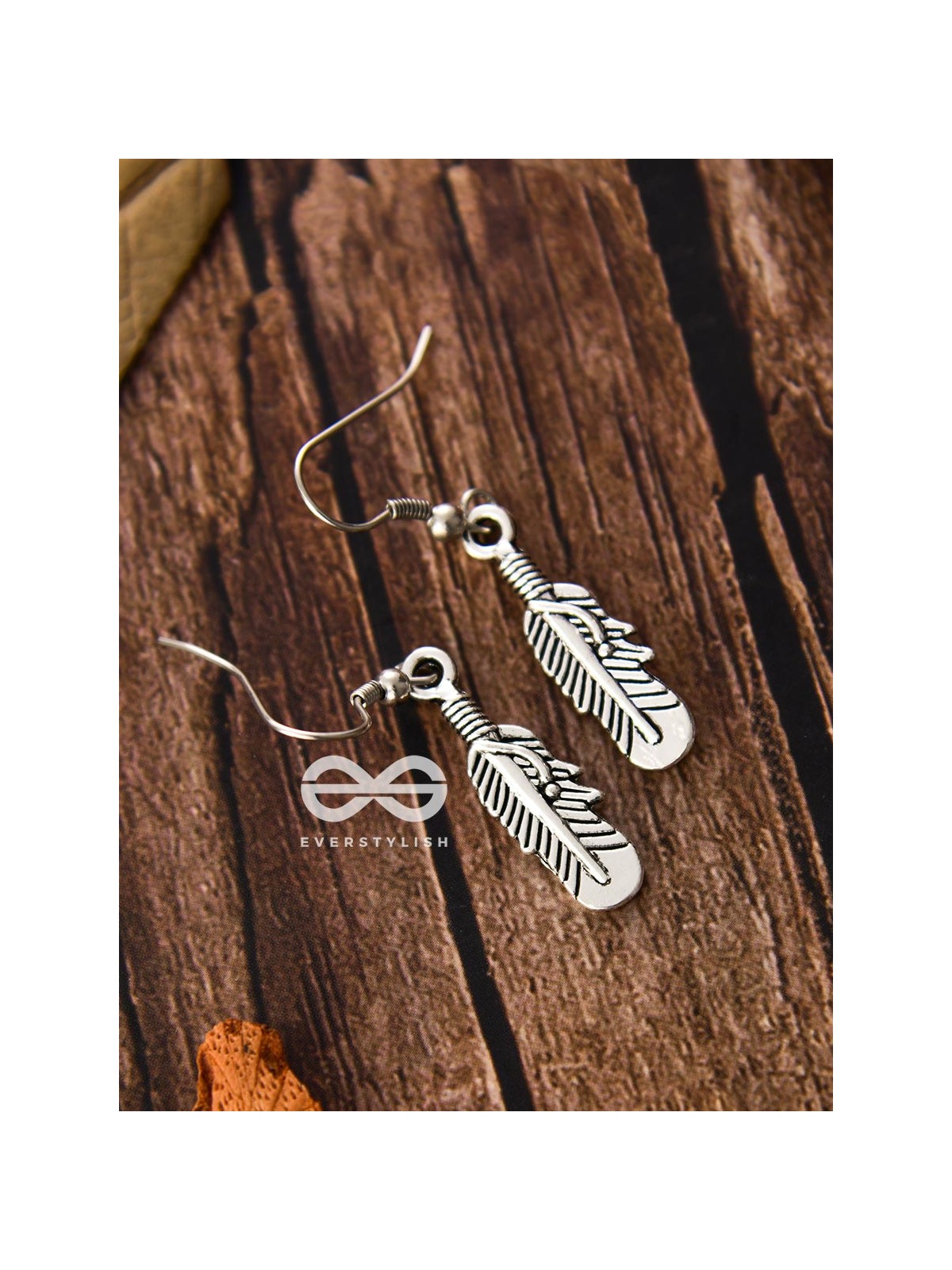 The Dangling Intricate Leaves - Tiny Trinket Earrings