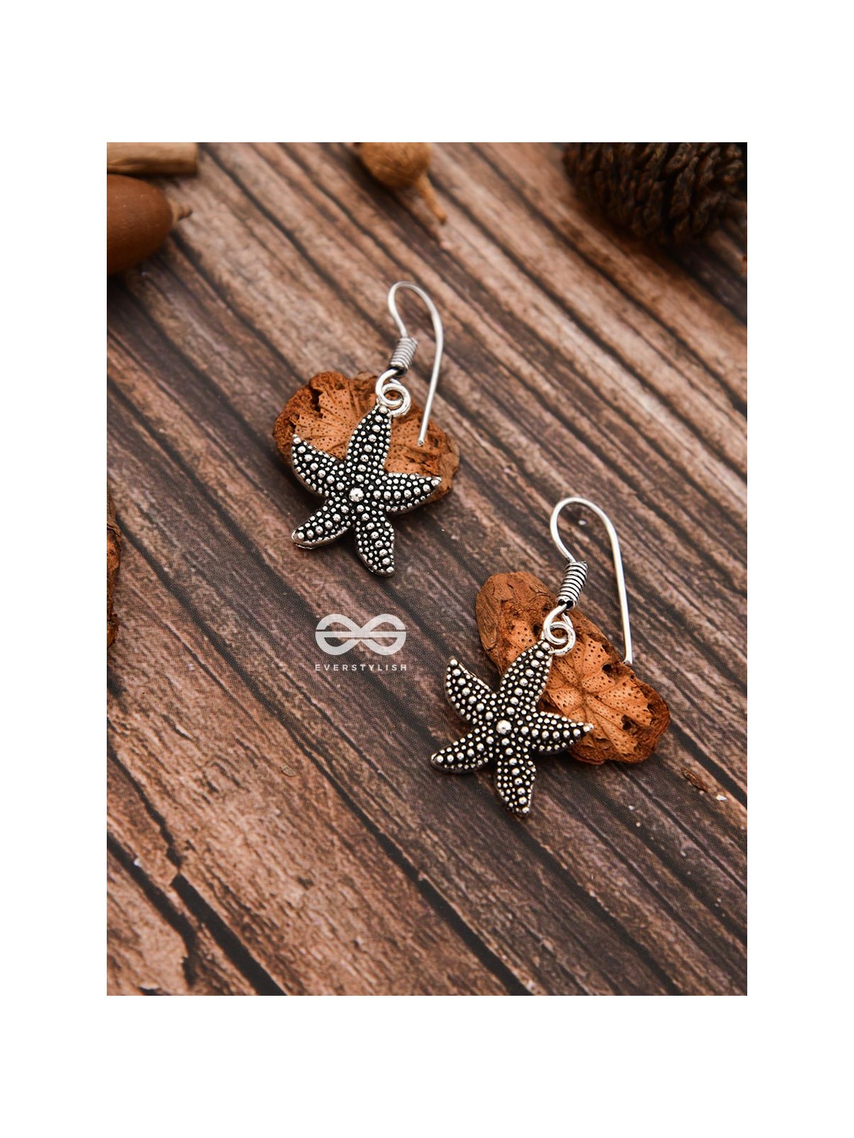 The Cute Little Starfish Hooks - Tiny Trinket Earrings