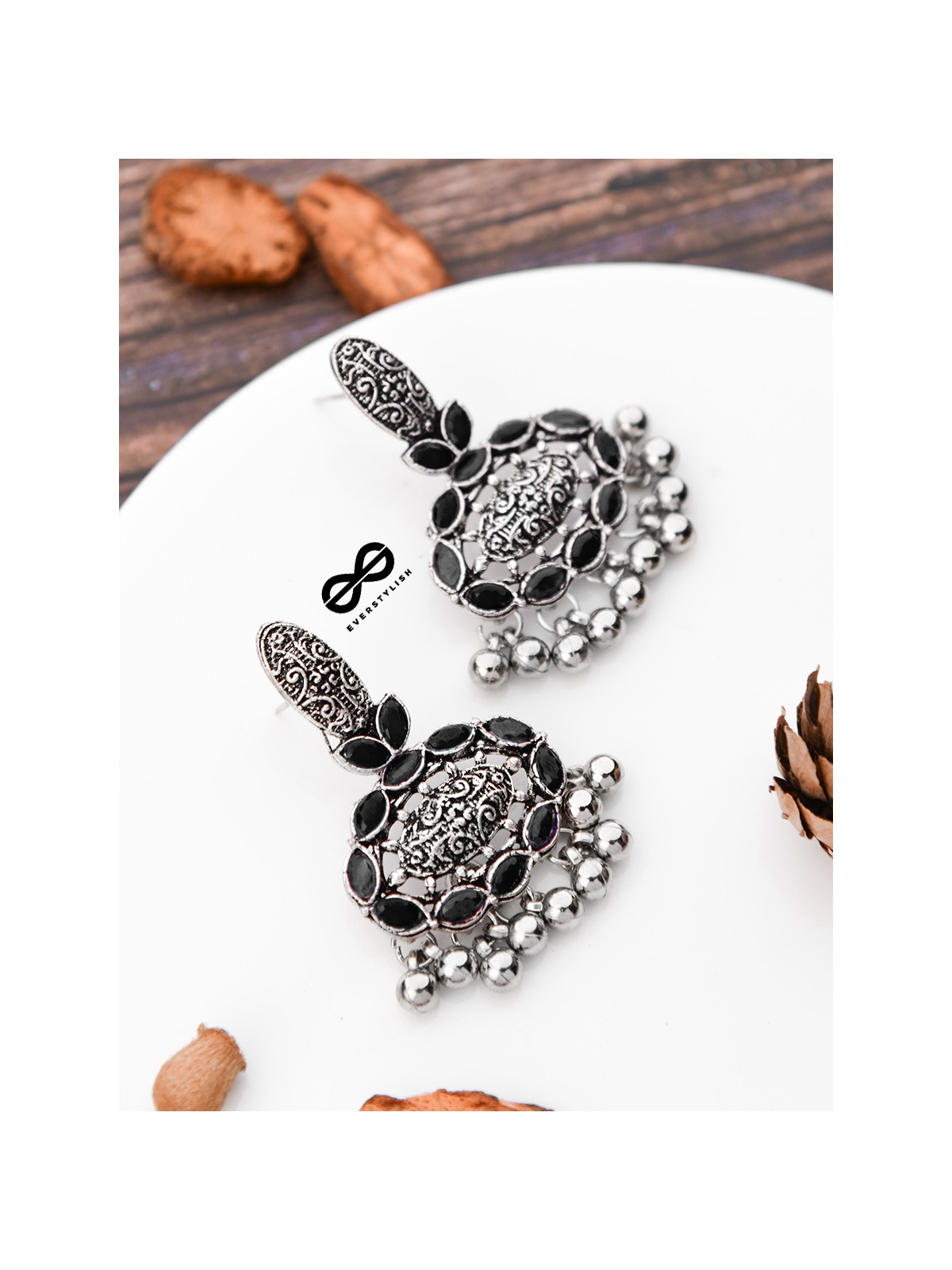 The Intricate Artistry (Onyx Black) - The Embellished Oxidised Collection
