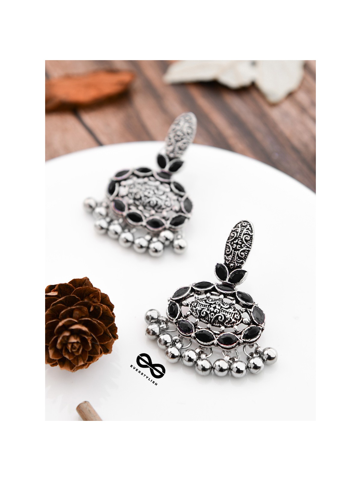 The Intricate Artistry (Onyx Black) - The Embellished Oxidised Collection