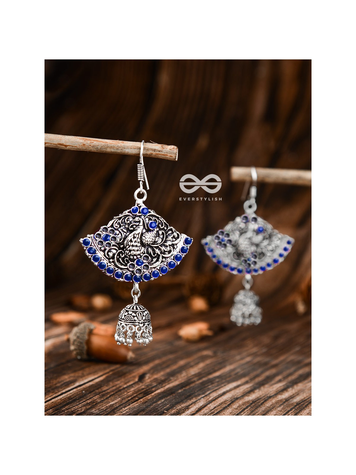 A Vintage Artwork (Blue) - The Embellished Oxidised Collection