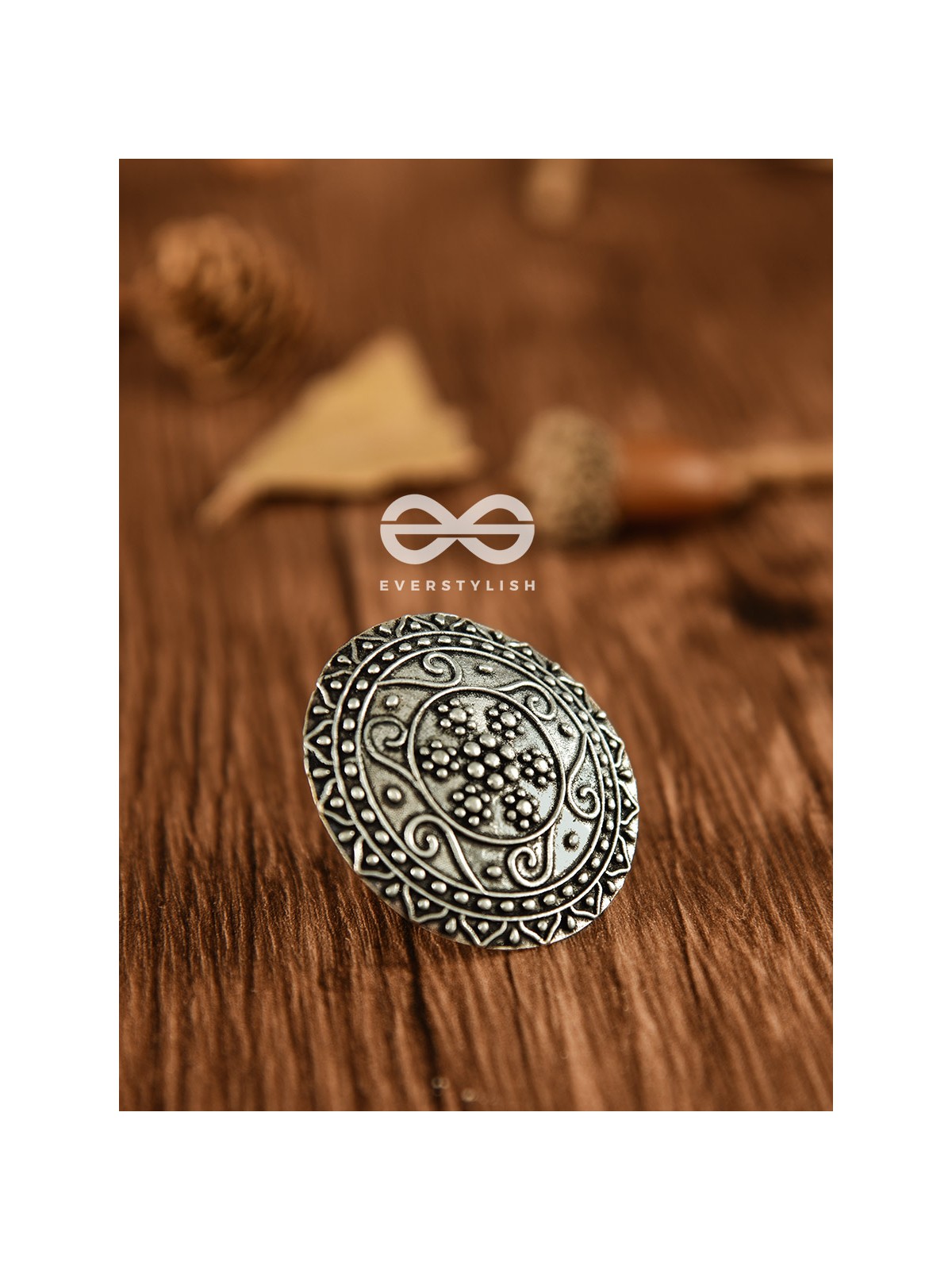 The Curved Artwork - Oxidised Boho Ring