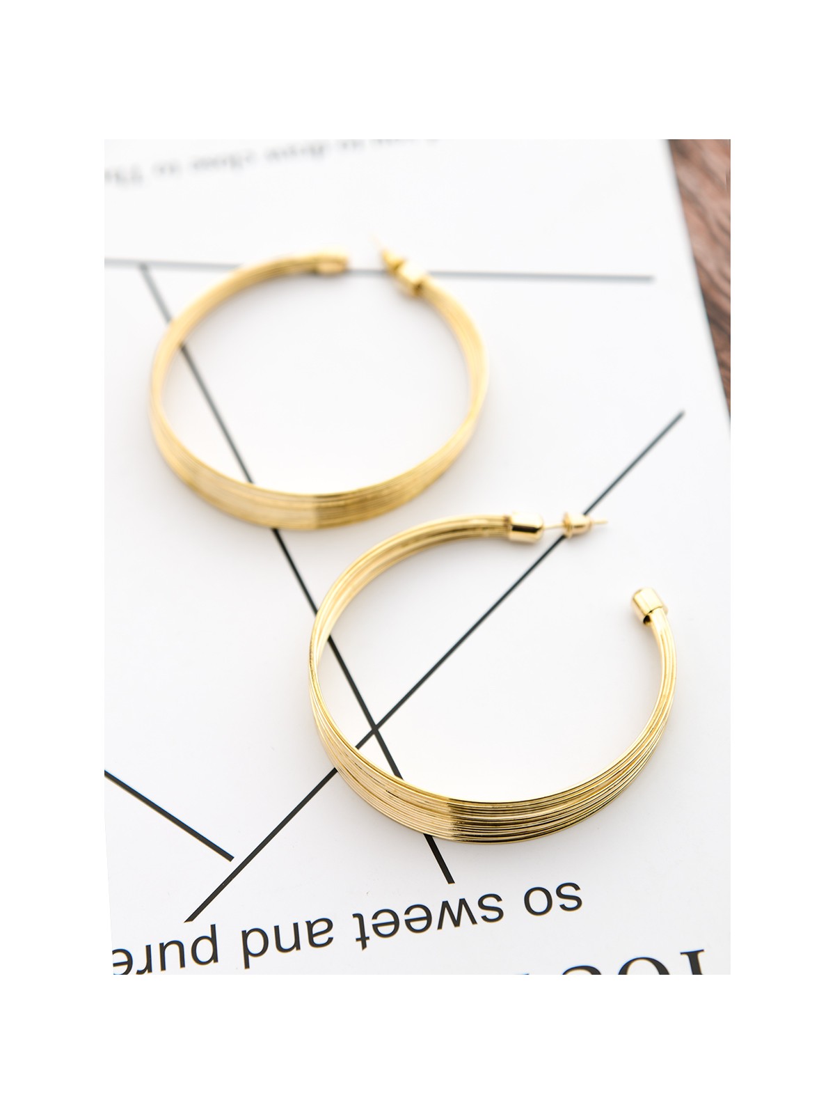 The Layered Oversized Hoops - Golden