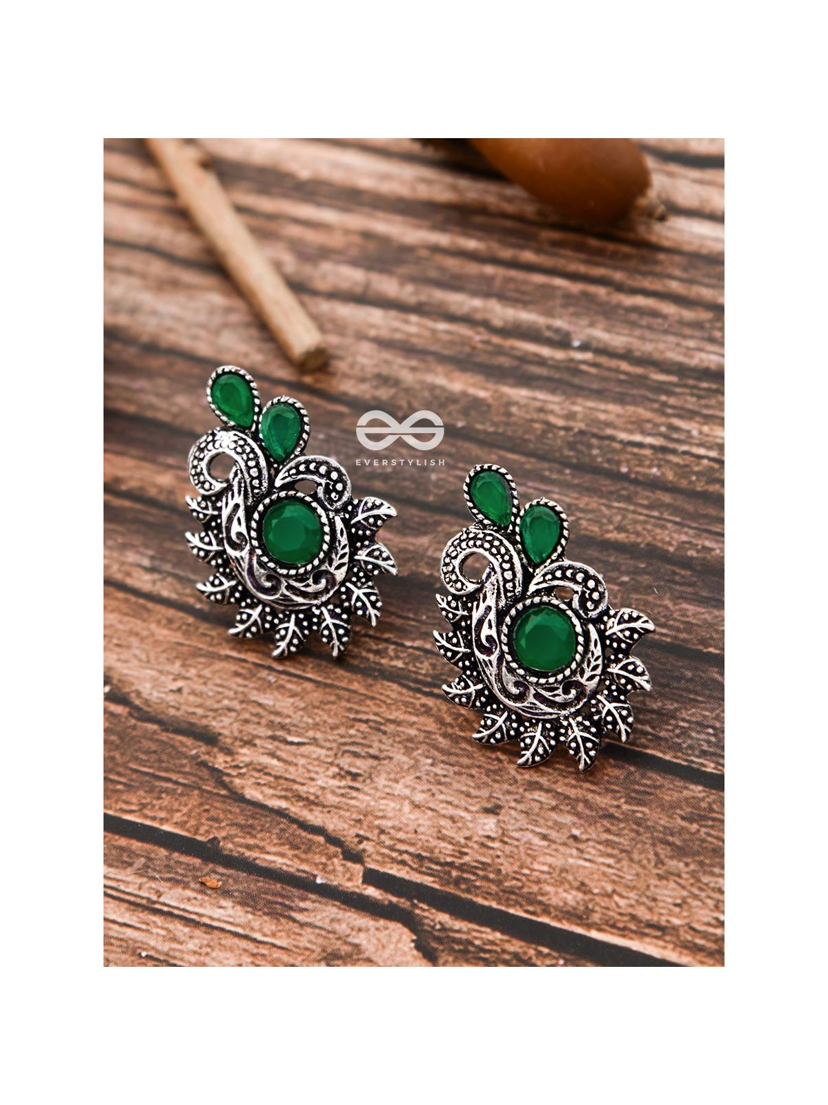 The Vintage Motif Studs - Emerald Green - The Embellished Oxidised Collection