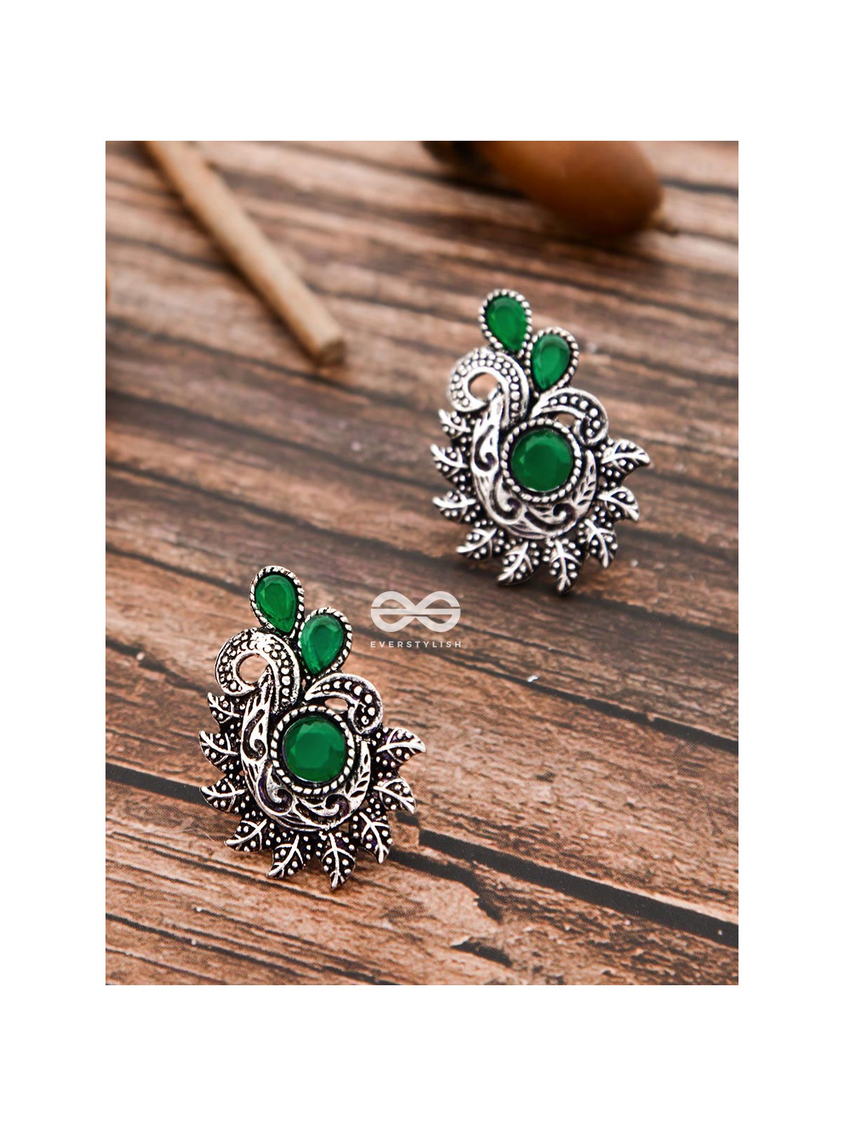 The Vintage Motif Studs - Emerald Green - The Embellished Oxidised Collection