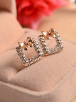 Endearing bowknot square studded earrings 