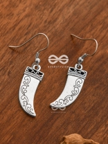 The Little Elegant Daggers - Tiny Trinket Earrings