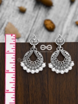 A Beautiful Pearl Artistry - Oxidised Boho Earrings