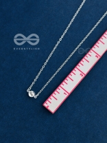 The Dainty Shimmer Neckpiece - Silver