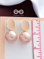 The Mesmerisingly Chic Statement Makers- Enamelled Pearl Earrings (Blush Pink)