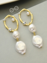 An Eclectic Delight - Statement Pearl Earrings