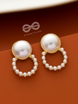 The Pearls of Beauty - Golden Statement Stud Earrings