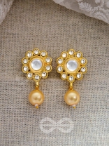 Royalty of the Sultanate - Set of Choker and Earrings (Red)