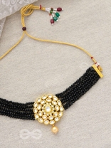 ROYALTY OF THE SULTANATE - SET OF CHOKER AND EARRINGS (Black)