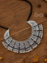 The Chunky Bohemian Statement - Set of Oxidised Earrings and Neckpiece
