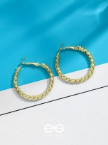 Intertwined Rims- Textured Golden Hoops