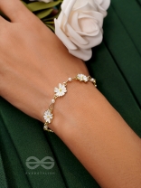 The Valley of Flowers- Enamelled Golden Bracelet (White)