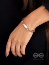 The Chain Reaction- Golden Stone Bracelet