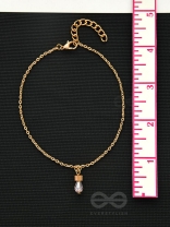 The Icey Glam - Golden Anklet