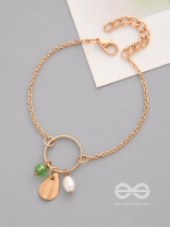 The Trinity Ring- Elegant Golden Bracelet